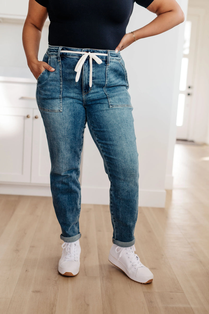 Payton Pull On Denim Joggers in Medium Wash - Kayes Boutique