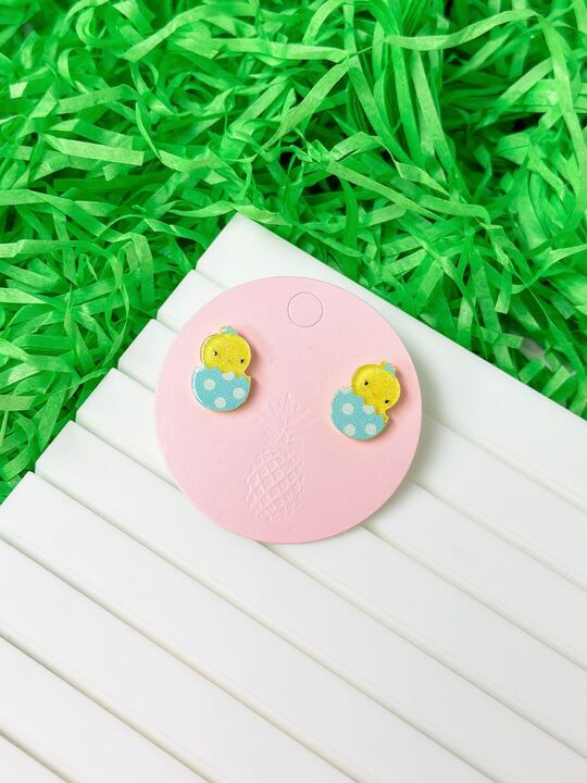 PREORDER: Acrylic Easter Chick Stud Earrings in Two Colors - Kayes Boutique