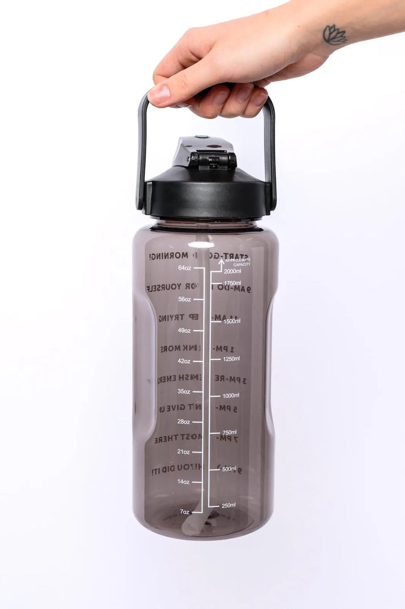 Elevated Water Tracking Bottle in Black - Kayes Boutique