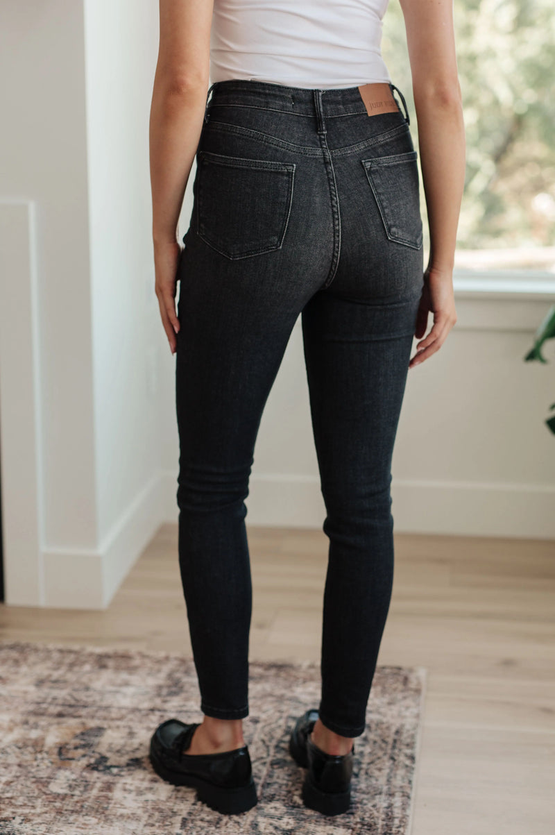 Kaye's boutique Octavia High Rise Control Top Skinny Jeans in Washed Black